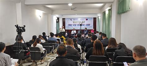 Press Release:Press Information Bureau