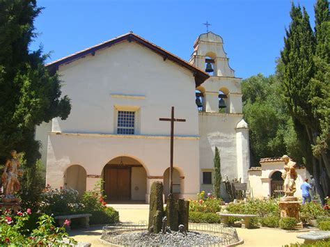 San Juan Bautista Mission founded