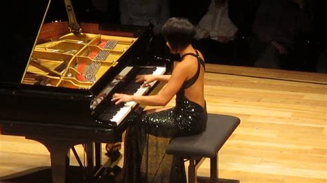 YUJA WANG Mozart Paris concert by Joa - YouTube