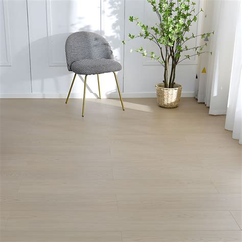 Contemporary Matte Slip Resistant Waterproof Pine Click Lock Laminate ...