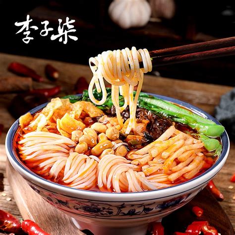 广西特产小吃: 柳州螺蛳粉介绍及制作方法
