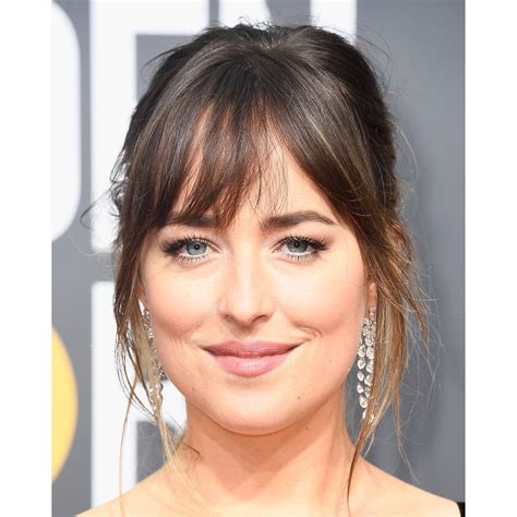 Dakota Johnson Without Makeup - Celebrity In Styles