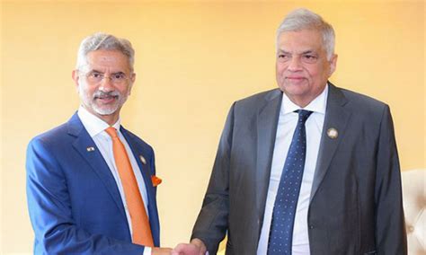 Jaishankar calls on Lankan President Wickremesinghe in Kampala ...