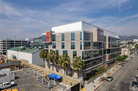 1041 N Formosa Ave, West Hollywood, CA 90046 - The Lot | LoopNet