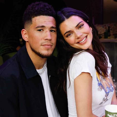 Devin Booker Net Worth, Wife, Career, Age, Parents, Wiki, Bio