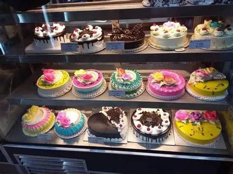 Display Counter - Stainless Steel Cake Display Counter Manufacturer ...