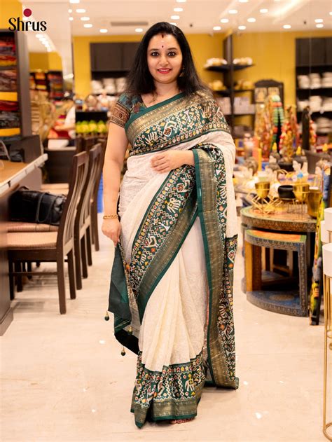 Buy Semi ikkat Cotton saree online | Elegantly Woven Patterns