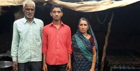 किस तरह कूड़े में से पॉलिथीन बीनने वाले का बेटा दाखिल हुआ AIIMS में