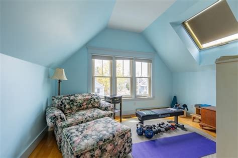 ‘Whimsy’ 5-bedroom Northampton house full of color for sale for $1.2 ...