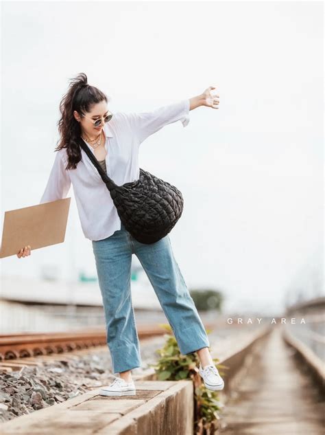 ไอเดียการแต่งตัว 40+ | แกลเลอรีที่โพสต์โดย . | Lemon8