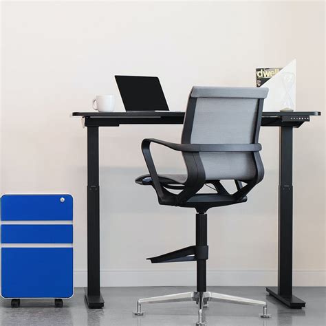 How is an ergonomic chair different from a normal chair? – Purpleark