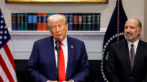 A tariff compromise could materialize March 5, Howard Lutnick says ...