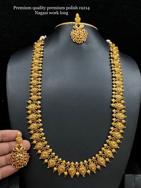 Pin by pali on Beautiful girl hd wallpaper | Gold bridal jewellery sets ...