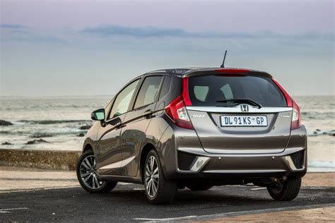 Honda Jazz (2015) Review - Cars.co.za