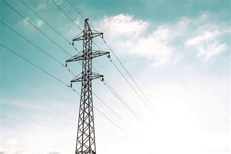 Adani Power to acquire DB Power for Rs 7,017 cr