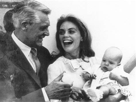 Dyan Cannon has fallen all over again for Cary Grant – despite abuse ...