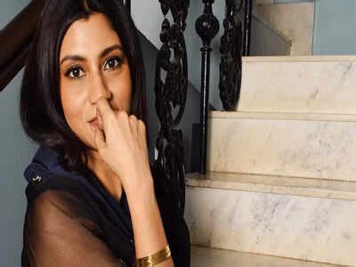 Konkona shines as a beautiful and talented Bengali gem of Indian cinema ...