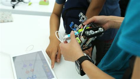 Make Code Robots 的图像结果