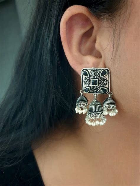 Black Stone Oxidised Silver Jhumki Earrings – Jaipri