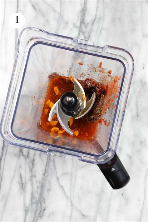 Chipotle Lime Sauce - Elle & Pear