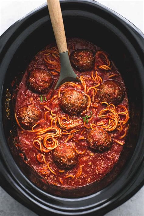Slow Cooker Spaghetti and Meatballs - Creme De La Crumb