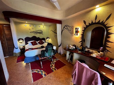 AMBOSELI SERENA SAFARI LODGE (Amboseli National Park) - Lodge Reviews ...