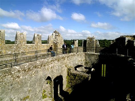 Why do people kiss the BLARNEY STONE? The truth REVEALED