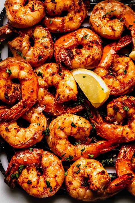 Easy Air Fryer Shrimp Recipe (Ready in 10 Minutes)