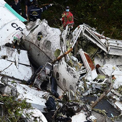 8 heart wrenching pics of Colombia plane crash in Brazil, carrying ...