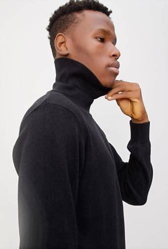 Buy Winter Wear for Men Online Starting at ₹399 | Max Fashion