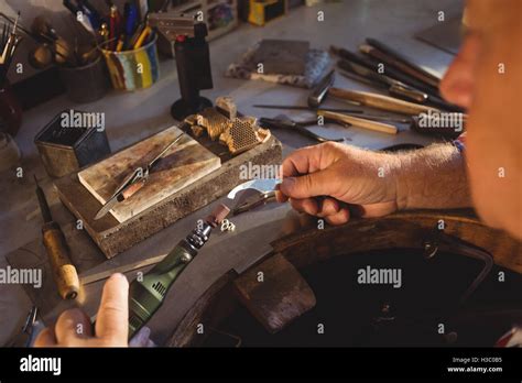 Hand Cutting Machine 的图像结果