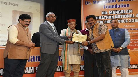 Delhi News: डा. मुरली मनोहर जोशी ने कहा- हमने सुविधाओं के नाम पर धरती ...