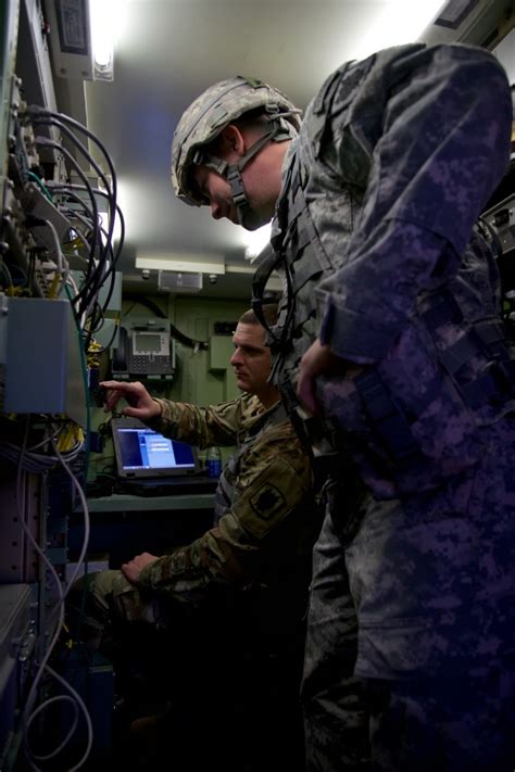 51st ESB test capabilities during Desert Hawk | Article | The United ...