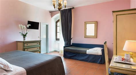 LA CISTERNA HOTEL - Reviews, Photos, Rate Comparison