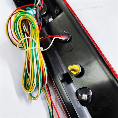 Kia Old Sonet Connected Tail Light Price Online
