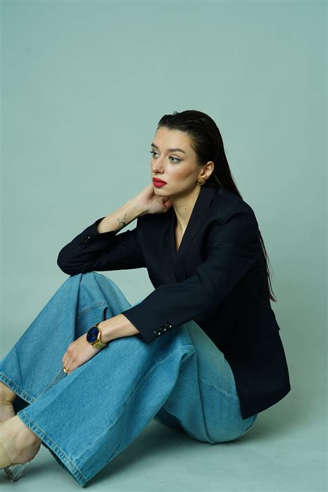 Why Tale Thread Exists: In Praise of Intelligent Clothing – TaleThread