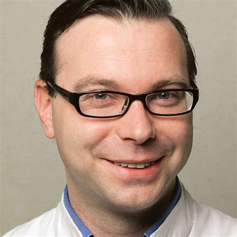 Komplexe kieferorthopädisch-restaurative Rehabilitation im ...