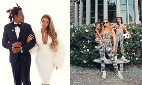 Beyonce glitters in sheer gold dress, leaves fans spellbound