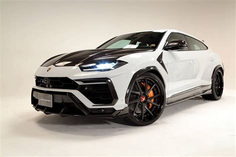 Lamborghini Urus White Japan Osaka / TopCar