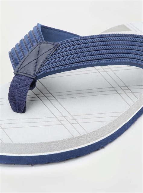Buy Men Colourblocked V-Strap Slippers Online at just Rs. 199.0 ...