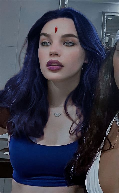 Teagan croft Rachel roth | Raven teen titans, Raven halloween costume, Teen titans cosplay