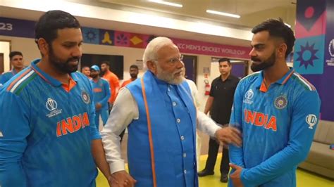 ‘Indian Cricketers Look Uncomfortable': Oppn Leaders Slam PM Modi's ...