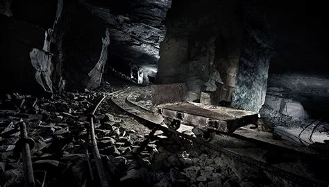 山西通报：精诚矿业瞒报死亡矿工43人，16名公职人员被立案审查调查|界面新闻 · 中国