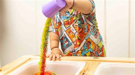 Sensory Bin Guide: A Complete Guide to Engaging Sensory Play – THE ...