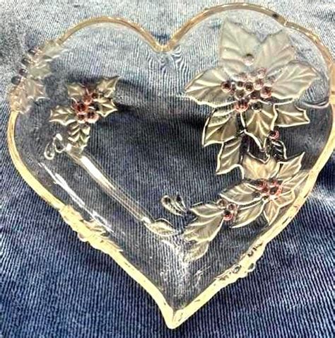 Mikasa | Poinsettia | Heart Shaped |seasonal Dish | Vintage Valentine ...