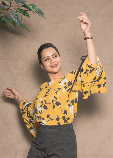 Printed Yellow Bell Sleeved Top – Periwinkle Fashion
