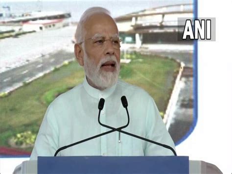 PM Modi says Surat to be one of safest diamond trading hubs in world ...