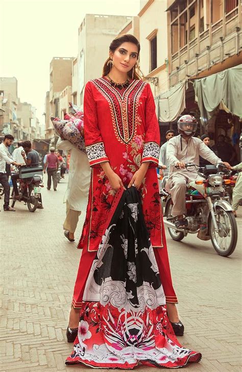 Rung by Al Zohaib Embroidered Lawn Collection 2020 – RNE20-01A – YourLibaas