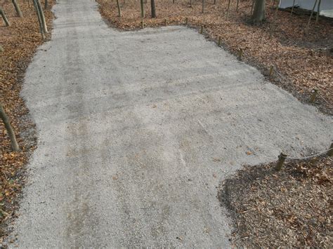 Limestone Slabs Driveway at Cameron Maughan blog - where is lime used