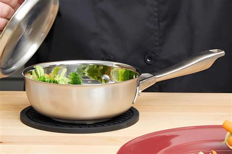 Saucier vs. Saucepan: Which One Should You Choose? | Pan Mastery